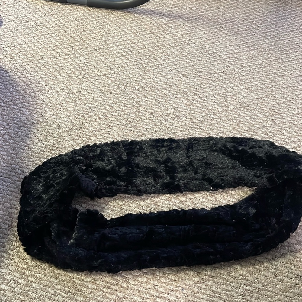 Infinity scarf